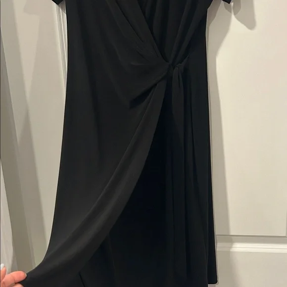 Anne Klein Classic Black Mini Dress - Picture 4 of 6